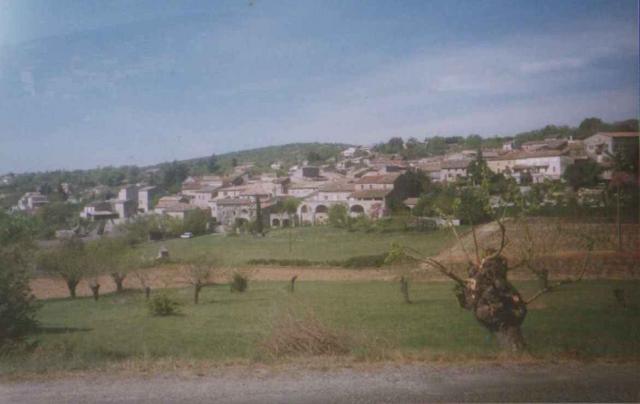 CHAUZON -Village vue des Aires